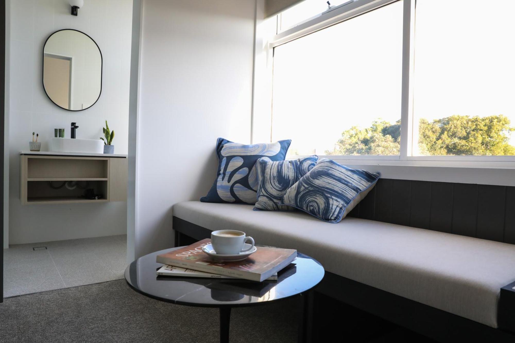 Barrys Beach Road Hotel Sydney Esterno foto
